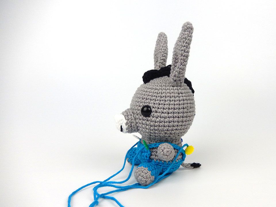 Patrón burrito amigurumi gratis 5