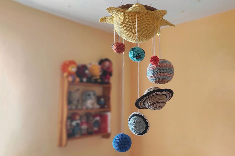 Patrón móvil sistema solar amigurumi
