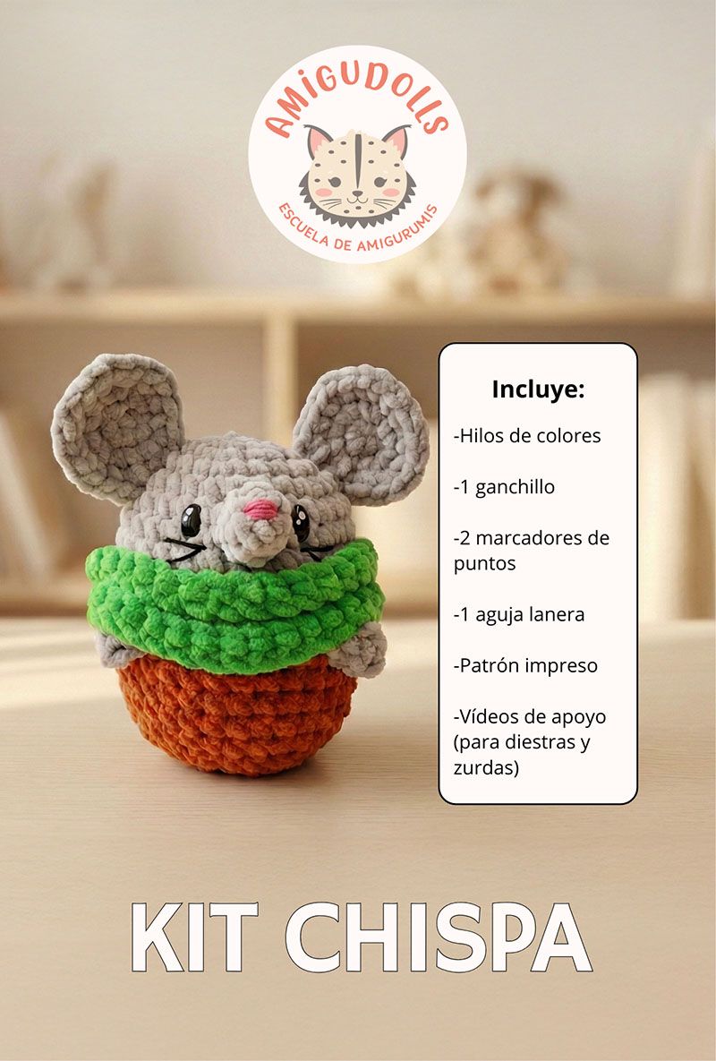 Ratón amigurumi Chispa tejido con hilo chenilla gris y naranja, ideal para principiantes